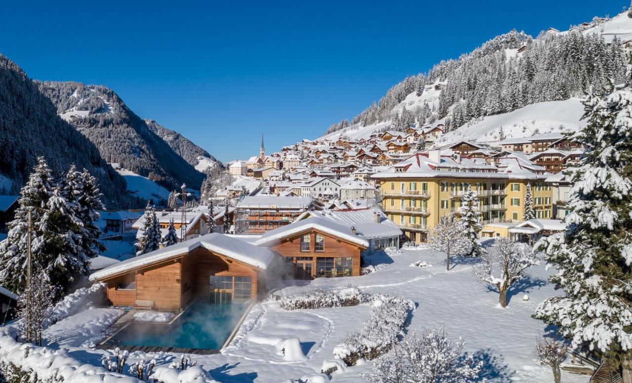 Family Hotel Posta Santa Cristina Val Gardena Eksteriør bilde